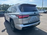 Used 2025 Toyota Sequoia Platinum image 3