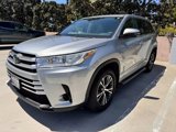 Used 2018 Toyota Highlander LE image 4