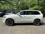 New 2025 Volvo XC90 T8 Plus image 4