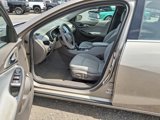 Used 2022 Chevrolet Malibu LT image 2