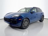 Used 2025 Porsche Cayenne Turbo image 3
