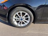 Used 2020 Ford Fusion SE image 2