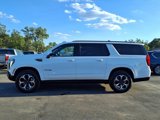 Used 2025 GMC Yukon XL AT4 w/ AT4 Premium Package image 4