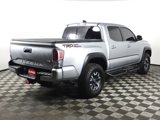Used 2022 Toyota Tacoma TRD Off-Road image 5
