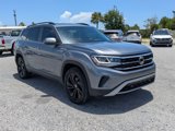 Used 2023 Volkswagen Atlas SE w/ Black Wheel Package image 3