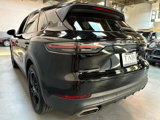 Used 2021 Porsche Cayenne w/ Driver Memory Package image 5