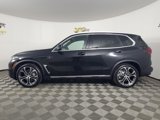 New 2026 BMW X5 xDrive50e image 4