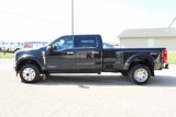 Used 2023 Ford F450 Lariat image 4