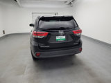 Used 2019 Toyota Highlander XLE image 6