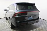 New 2025 Lincoln Navigator L Reserve image 4