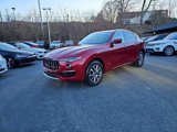 Used 2020 Maserati Levante GranLusso image 3