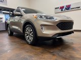 Used 2020 Ford Escape Titanium image 3