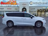 Certified 2023 Chrysler Pacifica Limited image 2