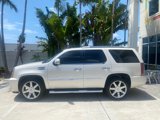 Used 2013 Cadillac Escalade Luxury image 5