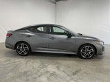 Used 2025 Nissan Sentra SR w/ SR Premium Package image 2