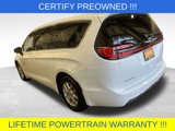 Used 2023 Chrysler Pacifica Touring-L image 3
