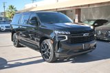 Used 2023 Chevrolet Suburban RST image 3