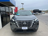 Used 2024 Nissan Rogue SV image 3