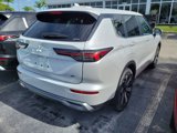 New 2025 Mitsubishi Outlander SE image 4