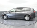 Used 2022 Chrysler Pacifica Touring-L image 3