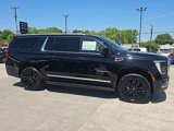New 2025 GMC Yukon XL Denali image 2