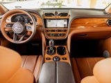 Used 2022 Bentley Bentayga image 4