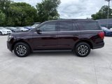 Used 2023 Ford Expedition XLT image 2