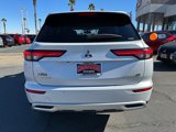 New 2025 Mitsubishi Outlander 4WD Plug-In Hybrid image 5