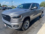 New 2025 RAM 1500 4x4 Crew Cab image 3