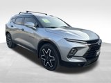 Used 2025 Chevrolet Blazer RS w/ Driver Confidence II Package image 3