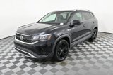 Certified 2022 Volkswagen Taos SE w/ Panoramic Sunroof Package image 2