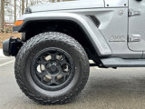 Used 2020 Jeep Gladiator Overland image 6