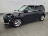 Used 2023 Kia Soul LX w/ LX Technology Package image 2
