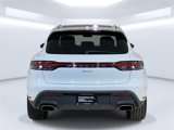Used 2024 Porsche Macan image 6