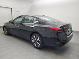 Used 2021 Nissan Altima 2.5 SV image 3