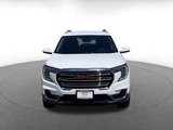Used 2024 GMC Terrain SLT image 5