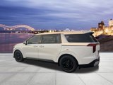 New 2025 Kia Carnival image 3