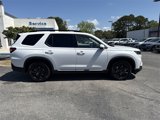 New 2025 Honda Pilot Touring image 4
