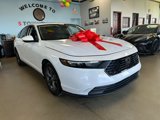 Used 2023 Honda Accord EX image 2