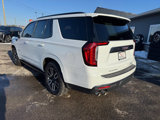 Used 2023 GMC Yukon AT4 image 3