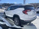 Used 2024 GMC Terrain SLT image 5