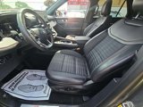 Used 2025 Ford Explorer ST-Line w/ ST-Line Street Pack image 4