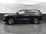 New 2025 Mitsubishi Outlander SE image 2
