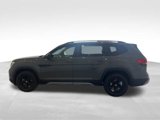 New 2025 Volkswagen Atlas Peak Edition SE image 6