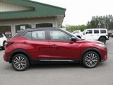 Used 2023 Nissan Kicks SR image 3