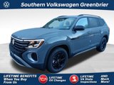 New 2025 Volkswagen Atlas Peak Edition SE image 1