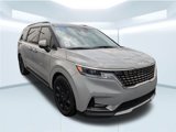 Used 2023 Kia Carnival SX image 4