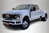 New 2025 Ford F350 Platinum image 2
