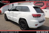 Used 2019 Jeep Grand Cherokee Altitude image 3