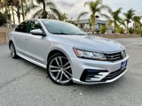 Used 2016 Volkswagen Passat 1.8T R-Line w/ R-Line Lighting Package image 3